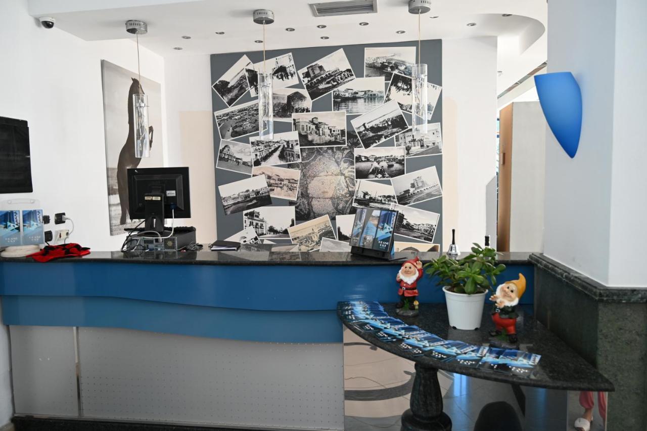 Grand G&T Hotell Škalngur Exteriör bild