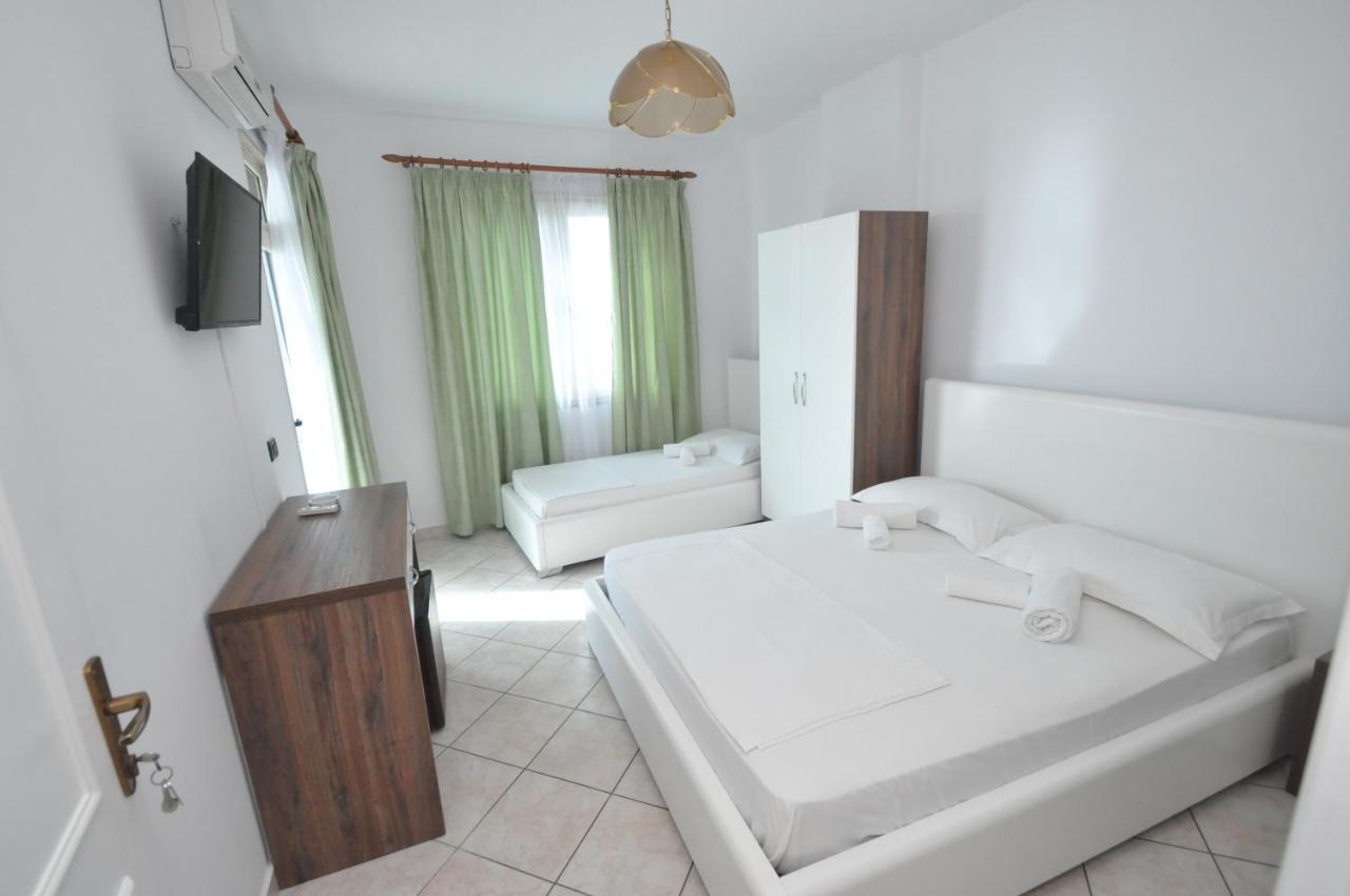 Grand G&T Hotell Škalngur Exteriör bild